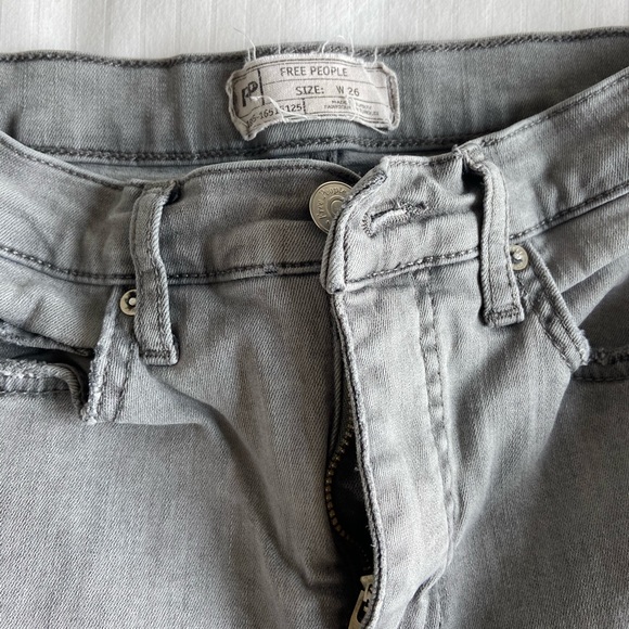 Free People Gray Jeans - Picture 3 of 4